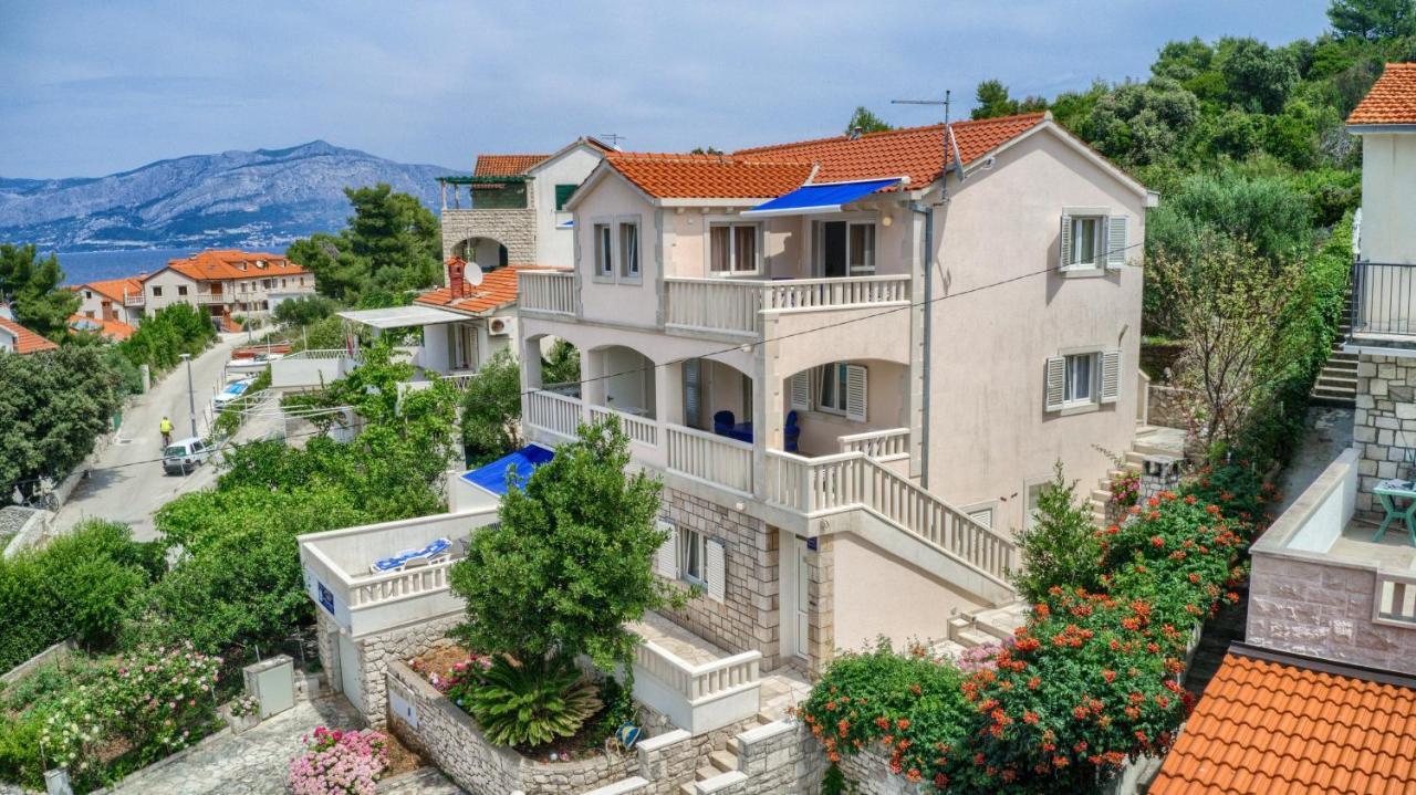 Apartments Ivo Постира Экстерьер фото